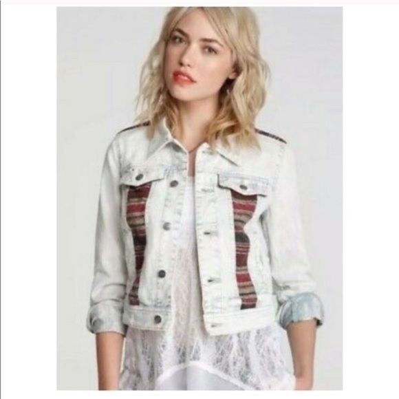 Free People Baja Jacket Distressed Cropped Size 12 Denim Casual - Picture 1 of 16